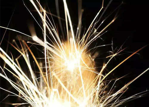 焊接機(jī)器人有什么不同？區(qū)別在這